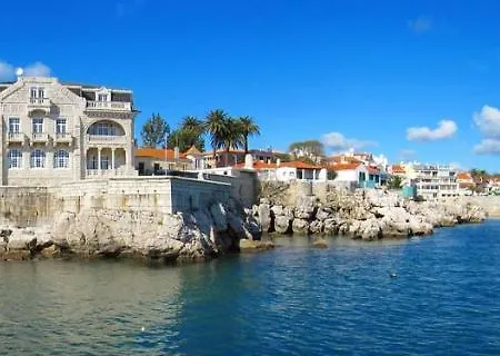 בית נופש Cozy House In Peniche, 30 M² With Sea View פניש
