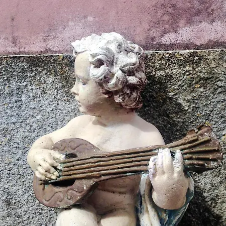 Cozy House In Peniche, 30 M² With Sea View * פניש